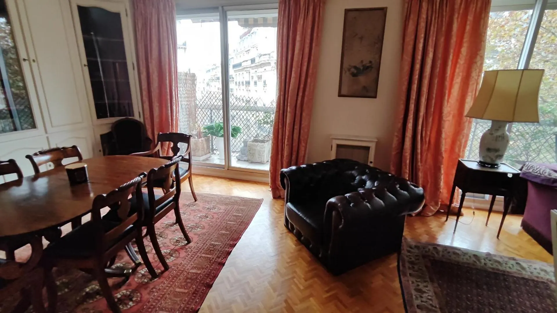 Avenue Victor Hugo - Paris 16 - 4160 Daire