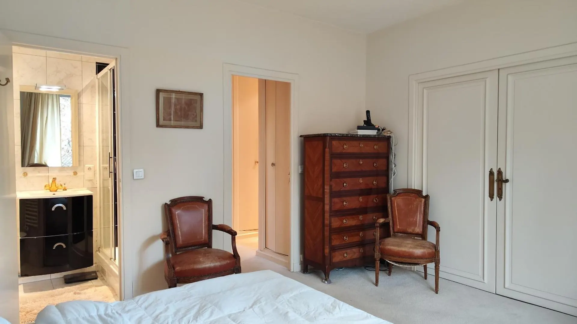 Avenue Victor Hugo - Paris 16 - 4160 Daire